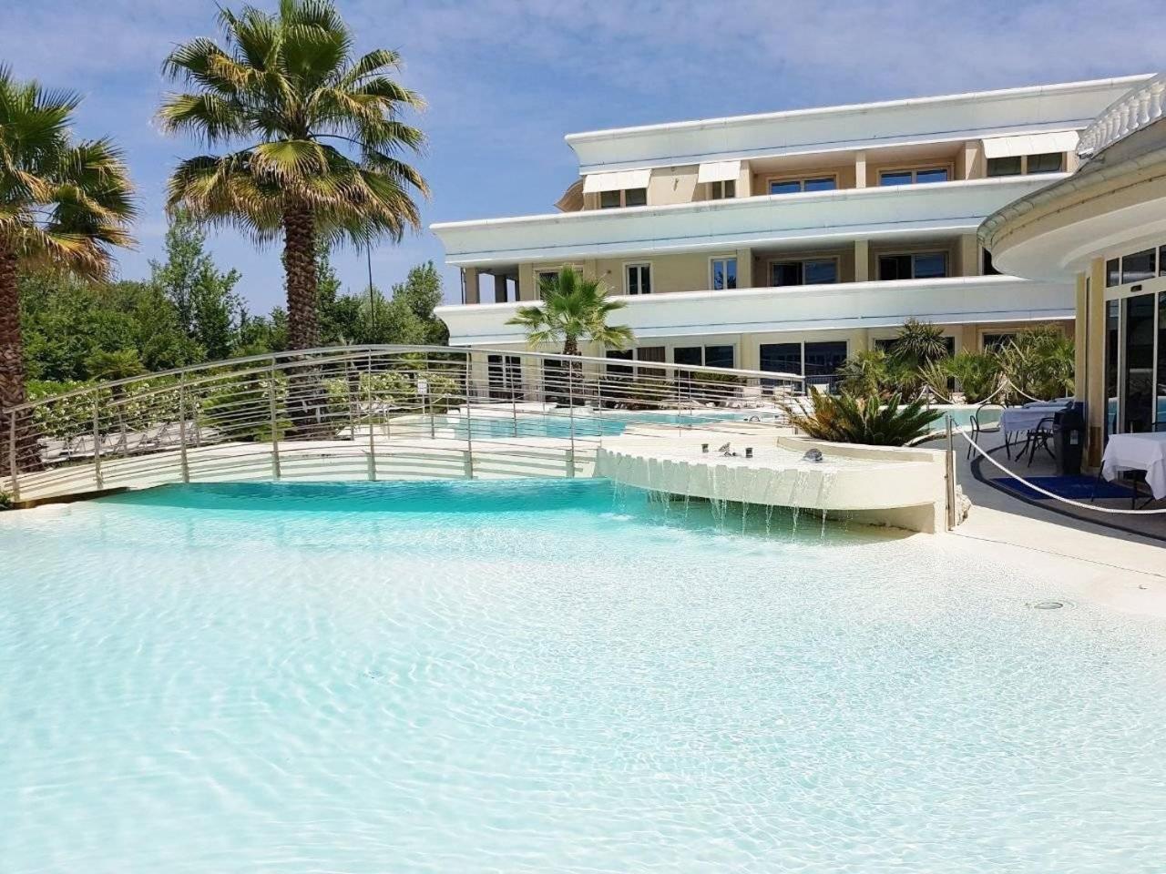 Relais Du Lac Village - Italian Homing Ντεζεντσάνο ντελ Γκάρντα Εξωτερικό φωτογραφία