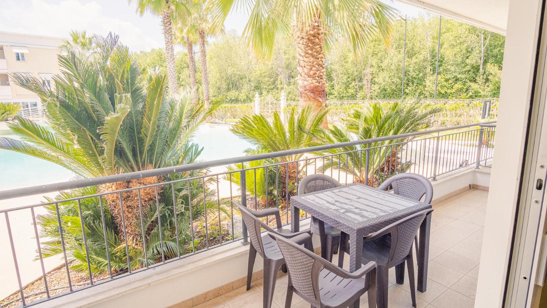 Relais Du Lac Village - Italian Homing Ντεζεντσάνο ντελ Γκάρντα Εξωτερικό φωτογραφία