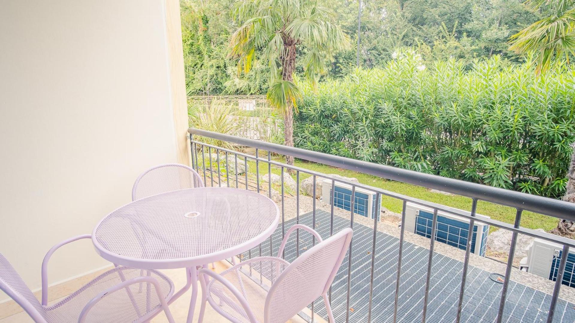 Relais Du Lac Village - Italian Homing Ντεζεντσάνο ντελ Γκάρντα Εξωτερικό φωτογραφία
